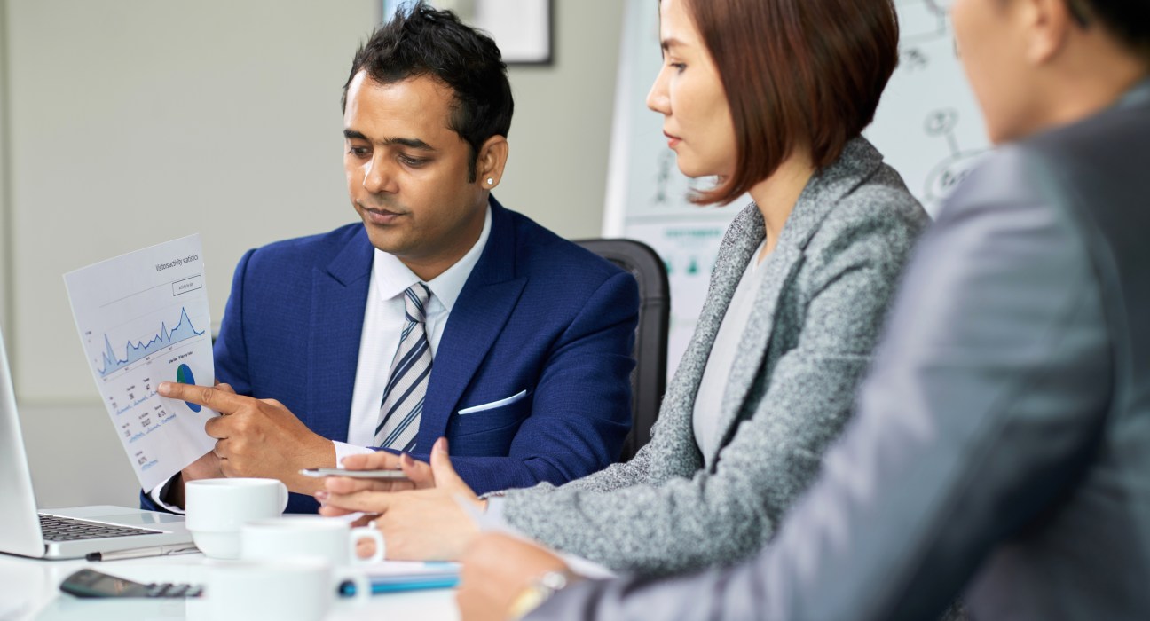 Inspector General Of Police Chairs Security Review Meetings In Kupwara & Handwara Districts